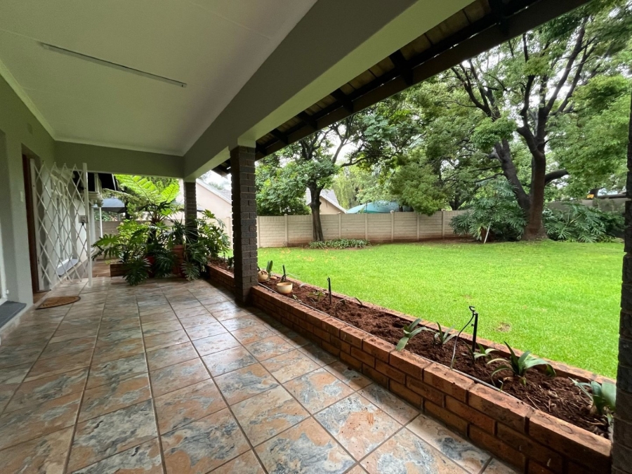 3 Bedroom Property for Sale in Protea Park North West